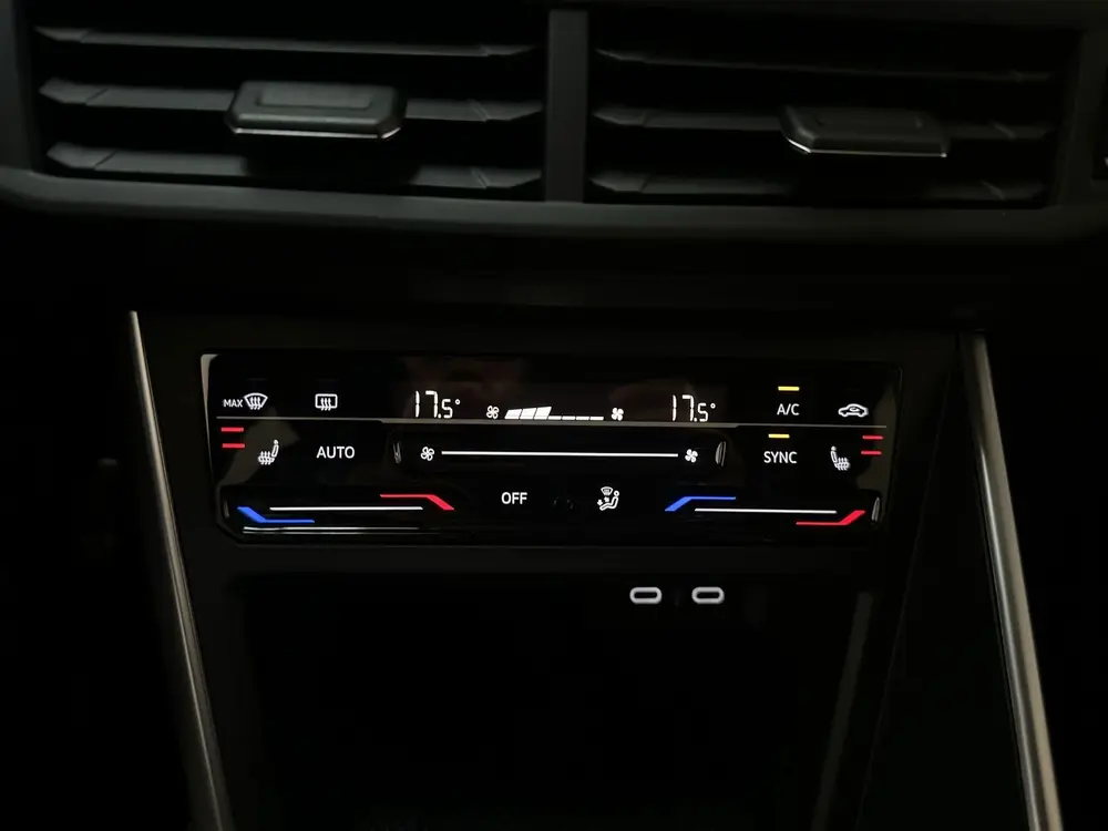 Volkswagen Polo 1.0 TSI DSG Life Business Stoelverwarming Vi uit 2022, foto 9