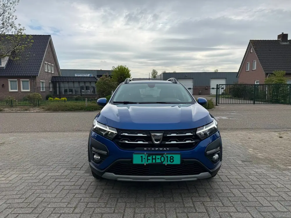 Dacia Sandero 1.0 TCe 90 Expression uit 2022, foto 2