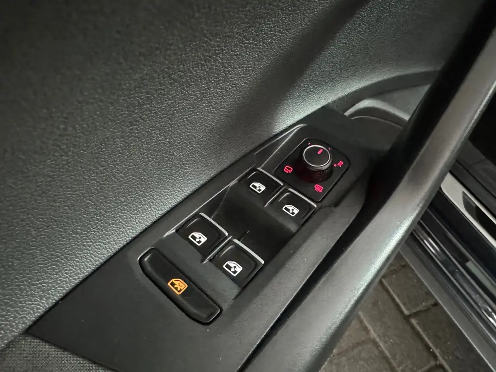Volkswagen Polo 2.0 TSI GTI Pano|Beats|Camera|Keyless|Dodeho uit 2019, foto 17