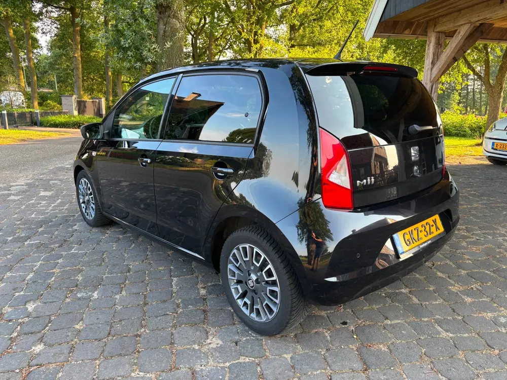 SEAT Mii 1.0 Style Intense Sport uit 2019, foto 3