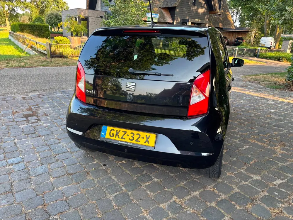 SEAT Mii 1.0 Style Intense Sport uit 2019, foto 4