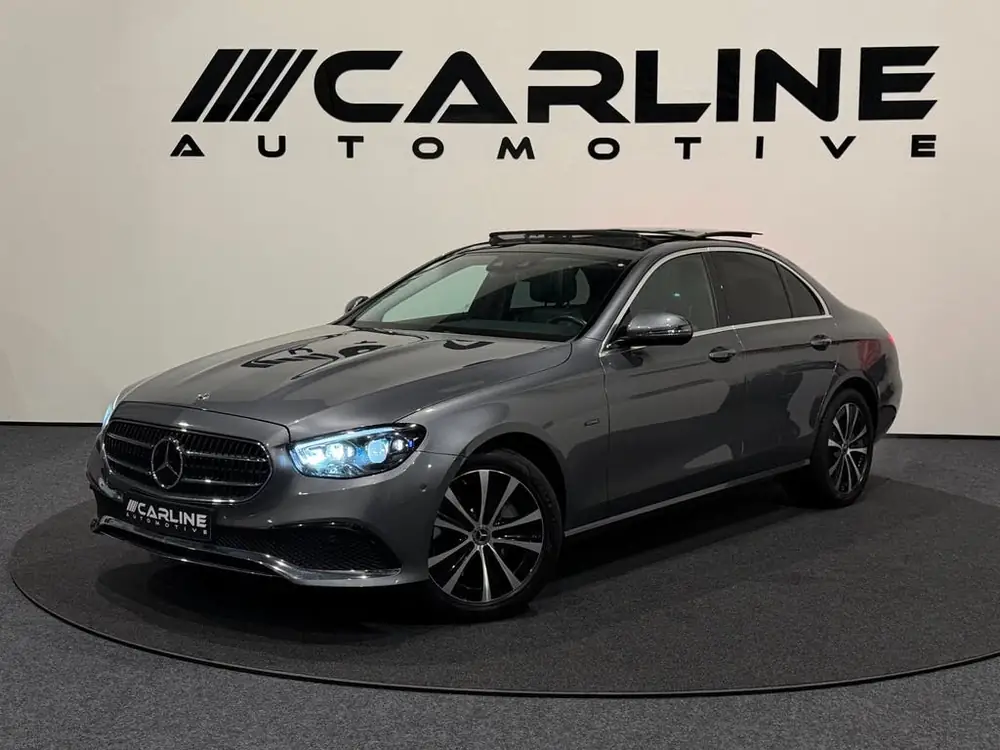 Mercedes-Benz E-Klasse 300 e AMG Line PANO MASSAGE VIRTUAL S uit 2021, foto 3