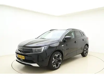 Opel Grandland 1.2 Turbo Ultimate uit 2024