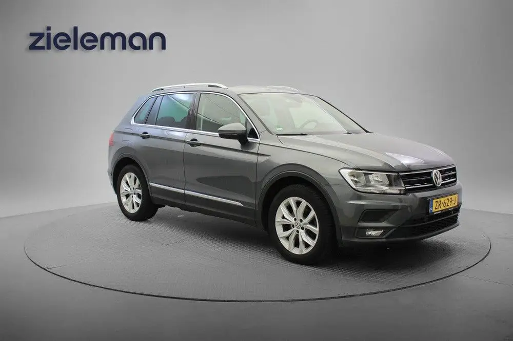 Volkswagen TIGUAN 1.5 TSI Comfortline Business - Carplay, Ad uit 2019
