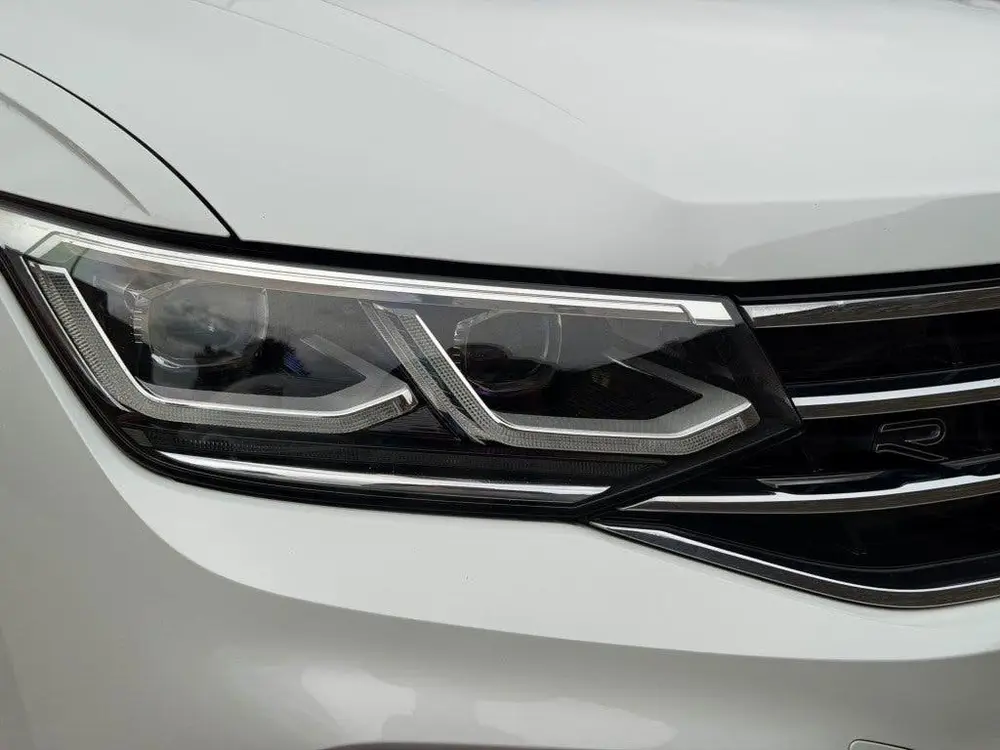 Volkswagen Tiguan 1.4 TSI eHybrid R-LINE Panodak 94% SOH Hea uit 2022, foto 4