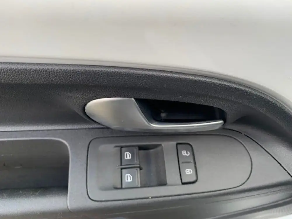 Volkswagen UP 1.0 AIRCO uit 2021, foto 12