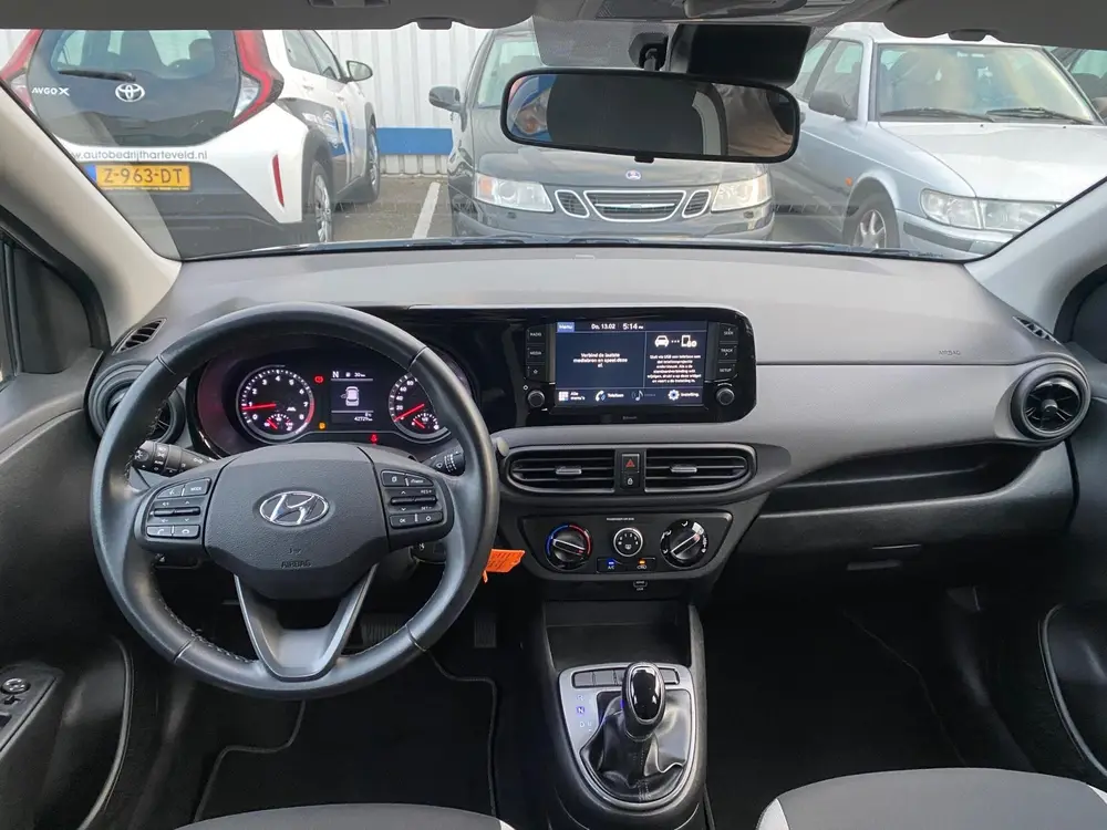 Hyundai I10 1.0 AUTOMAAT uit 2021, foto 11