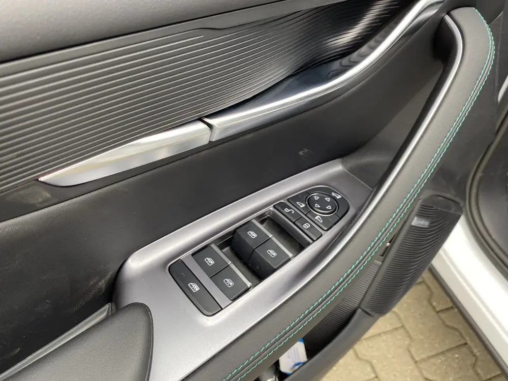 BYD Seal U 1.5 DM-i FWD Boost HUD uit 2025, foto 17