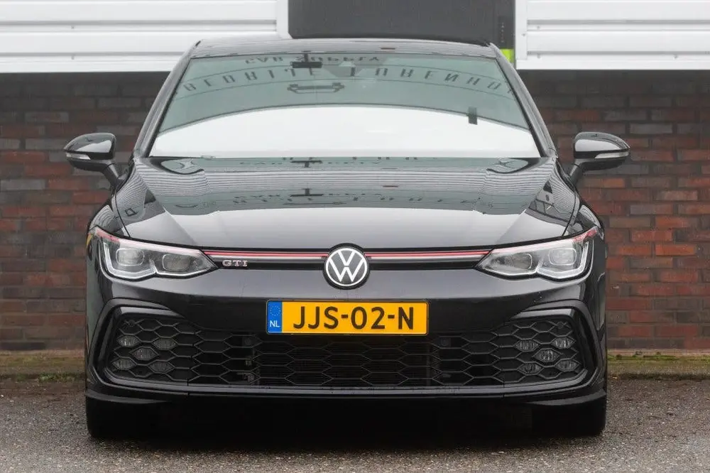 Volkswagen Golf VIII Lim. GTI (bj 2022, automaat) uit 2022