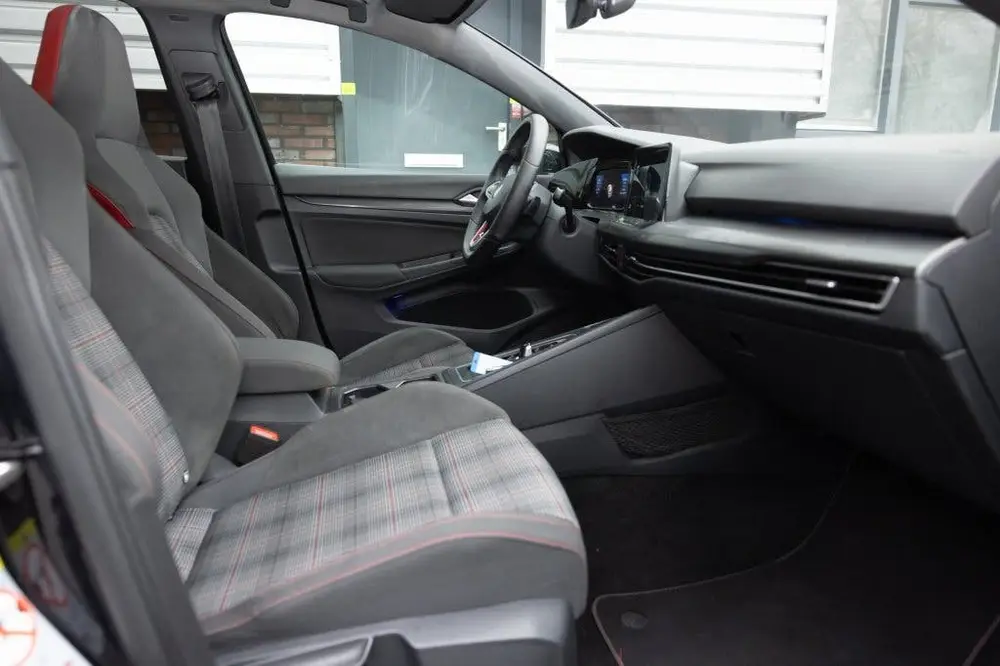 Volkswagen Golf VIII Lim. GTI (bj 2022, automaat) uit 2022, foto 11