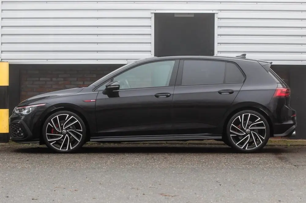 Volkswagen Golf VIII Lim. GTI (bj 2022, automaat) uit 2022, foto 3