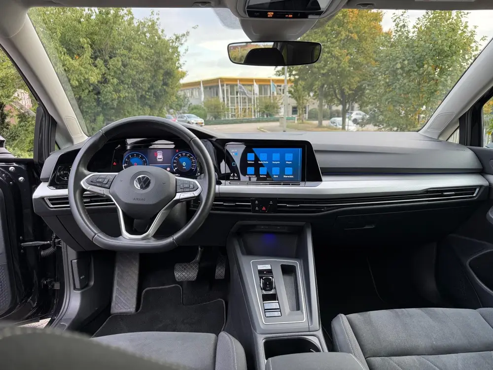 Volkswagen Golf Variant 1.0 eTSI Life Business_Massage_stoel uit 2022, foto 15
