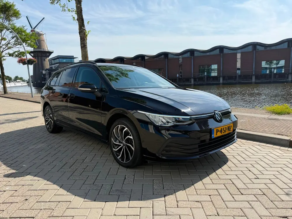 Volkswagen Golf Variant 1.0 eTSI Life Business_Massage_stoel uit 2022, foto 4