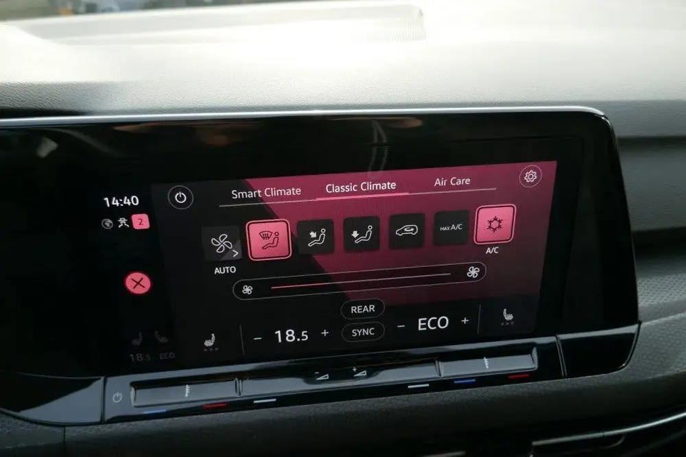 Volkswagen GOLF 1.4 EHYBRID GTE  150 PK   APPLE CARPLAY / NA uit 2020, foto 13