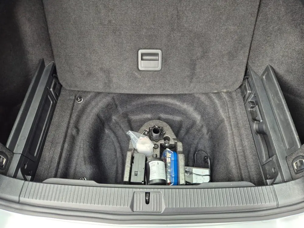 Volkswagen Passat Variant 1.5 TSI Business DSG | Virtual | LED | Elek. Achterklep Passat Variant 1.5 TSI Business DSG | Virtual | L uit 2021, foto 17