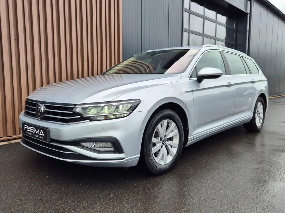 Volkswagen Passat Variant 1.5 TSI Business DSG | Virtual | LED | Elek. Achterklep Passat Variant 1.5 TSI Business DSG | Virtual | L uit 2021, foto 3
