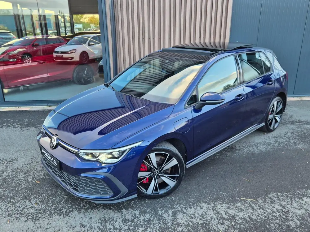 Volkswagen Golf 1.4 EHybrid GTE 245pk | BTW | Pano | Trekhaak | LED | Stuur- Stoelverw. Golf 1.4 eHybrid GTE 245pk | BTW | Pano | Trekhaa uit 2022, foto 2