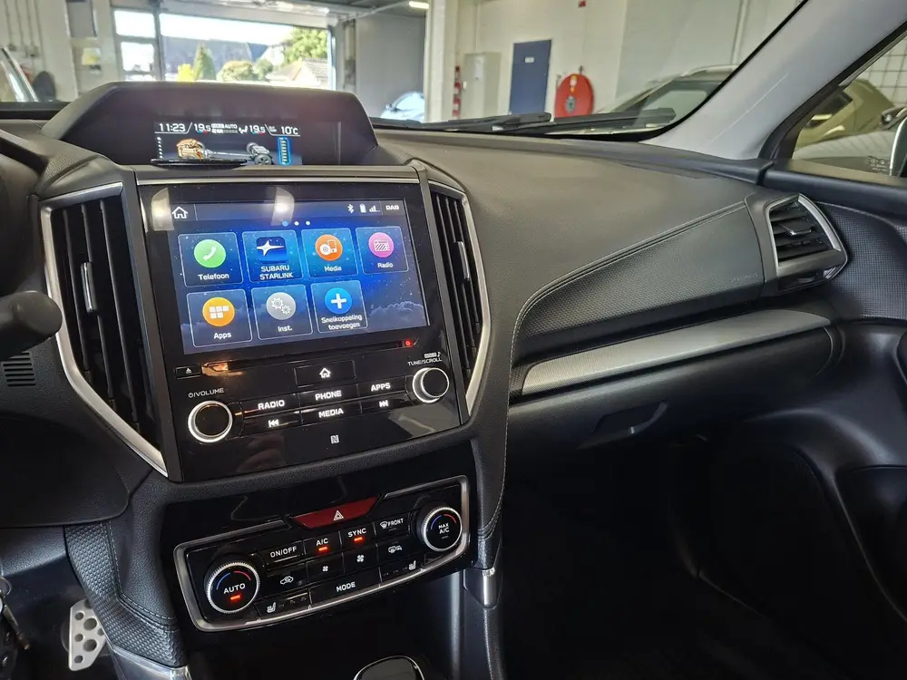Subaru Forester 2.0i e-BOXER Comfort TREKH. | NL-auto | rijk uit 2019, foto 18