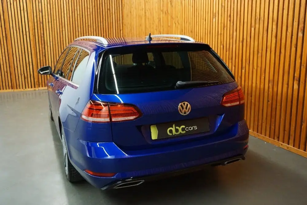 Volkswagen GOLF 1.5 TSI HIGHLINE BUSINESS R-LINE uit 2019, foto 3