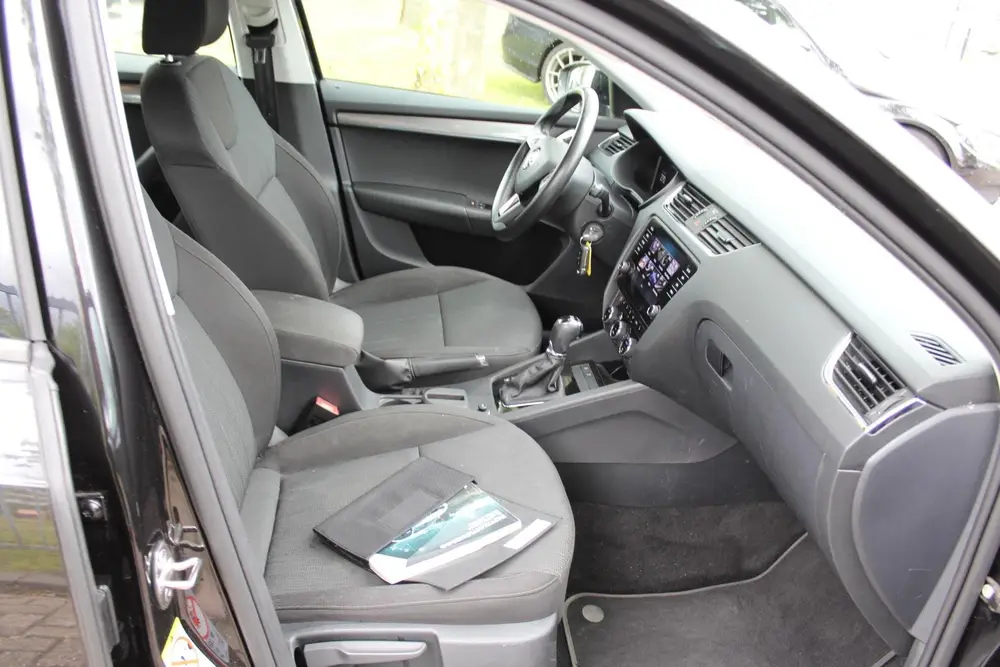 Skoda Octavia 1.5 TSI Greentech Sport Business automaat uit 2019, foto 16