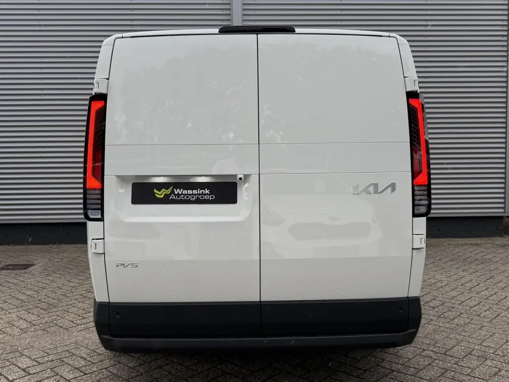 Kia PV5 L2H1 Plus 71.2 kWh uit 2026, foto 4