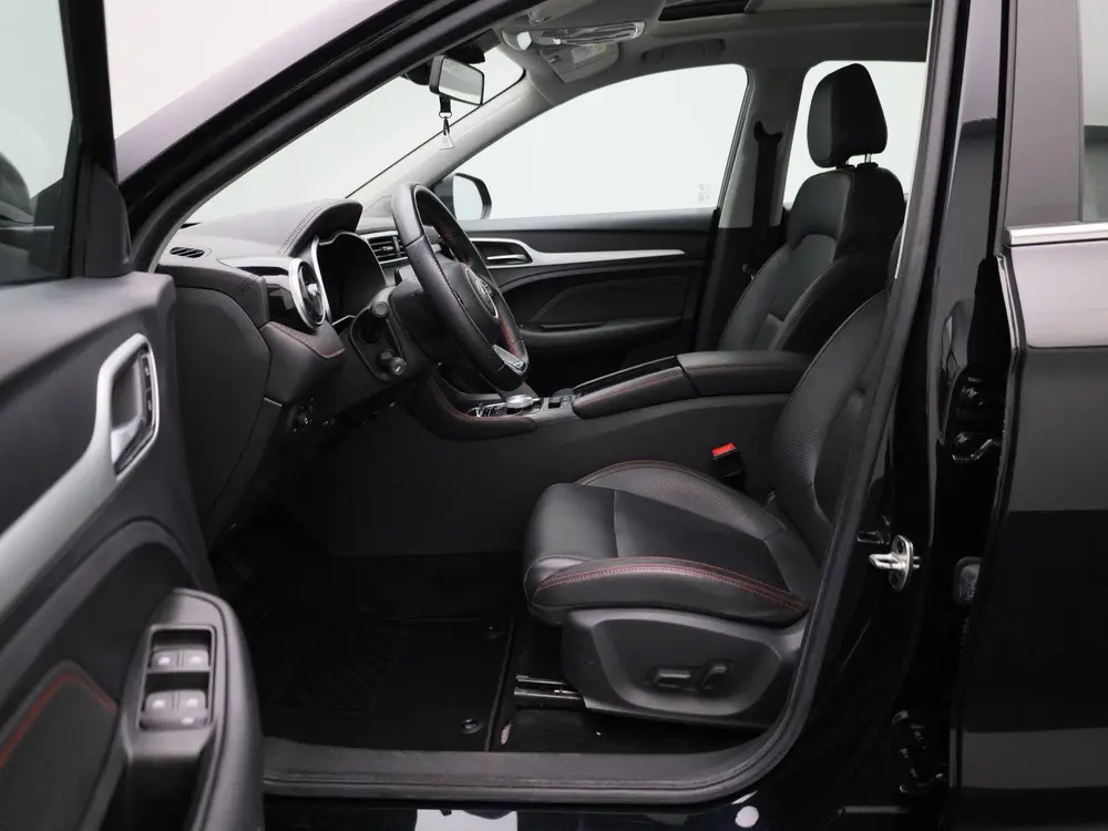 MG ZS Standard Range Luxury 50 kWh uit 2022, foto 9