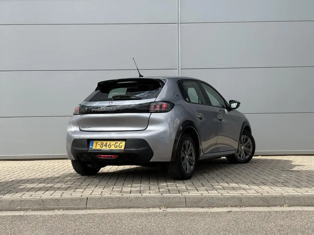 Peugeot 208 EV Active Pack 50 kWh uit 2023, foto 6