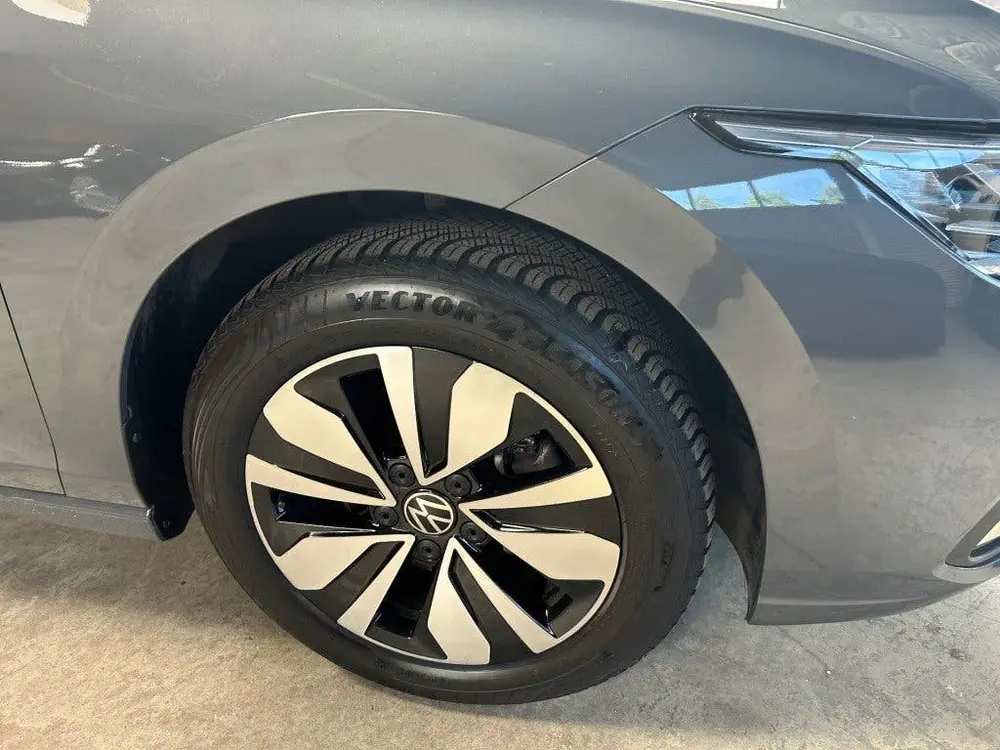 Volkswagen Golf 1.5 TSI Move / Navi / PDC / All-Season / 150 uit 2023, foto 5