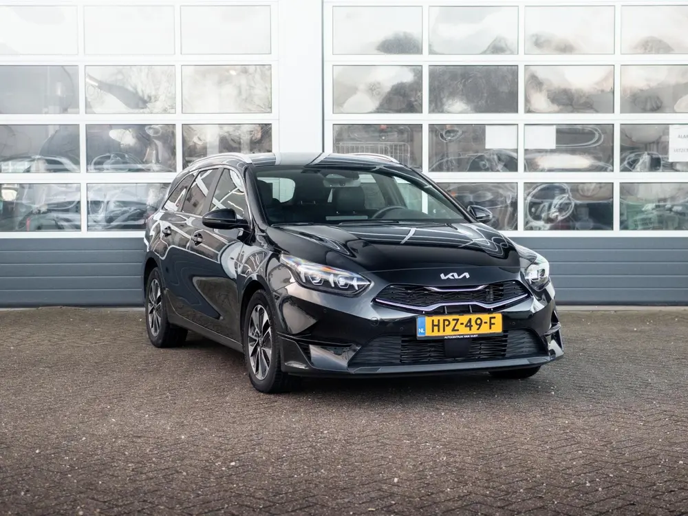 Kia Ceed 1.0 T-GDi MHEV Design Edition uit 2025, foto 3