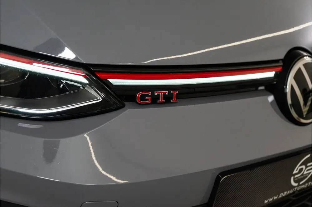 Volkswagen Golf 2.0 TSI GTI Clubsport 301 PK | IQ | Pano | S uit 2021, foto 11