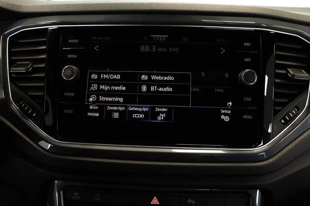 Volkswagen T-Roc 1.5 TSI Sport Plus |Navi|Camera|VirtualCock uit 2022, foto 16