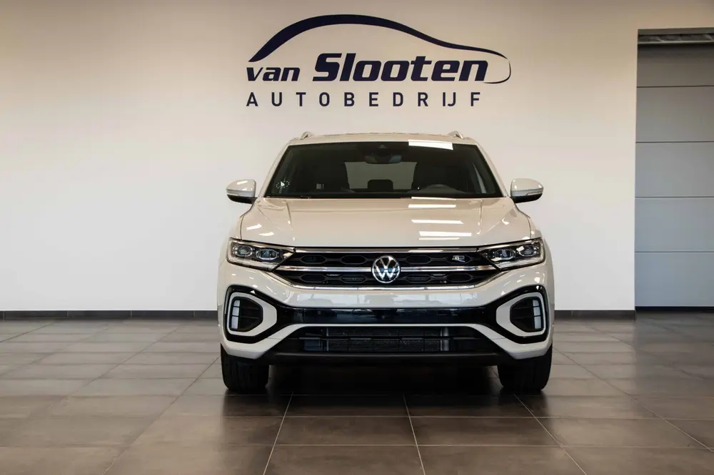 Volkswagen T-Roc 1.5TSi R-Line Edition|CArplay|AdapCruiseCon uit 2024, foto 3