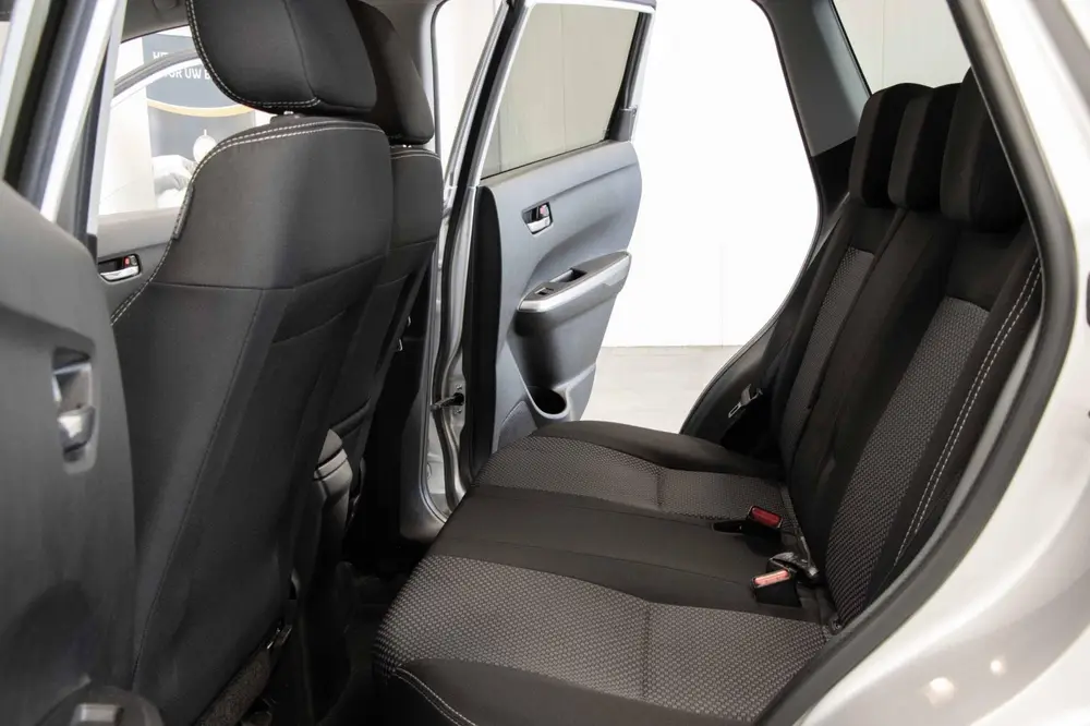 Suzuki Vitara 1.0 Boosterjet | Camera | Navi | DAB | Automaa uit 2019, foto 7