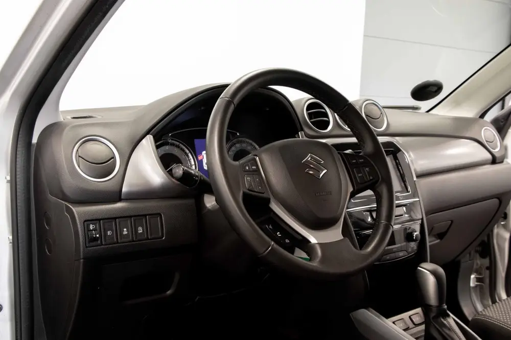 Suzuki Vitara 1.0 Boosterjet | Camera | Navi | DAB | Automaa uit 2019, foto 9
