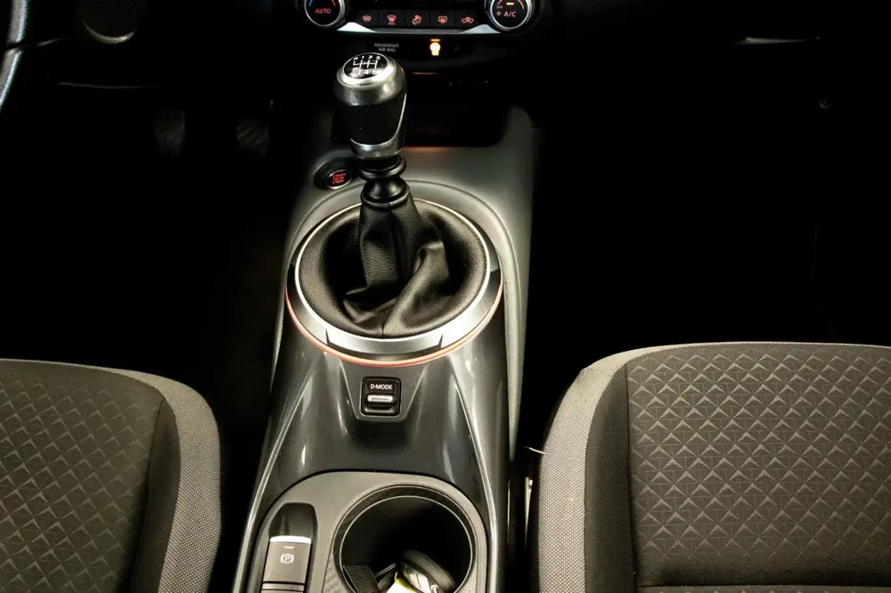 Nissan Juke 1.0 DIG-T Premiere Edition uit 2020, foto 8