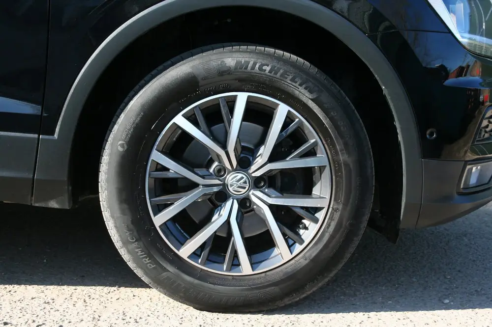 Volkswagen Tiguan All-space 1.5 TSI ACT Highline LEER, PANOR uit 2020, foto 16