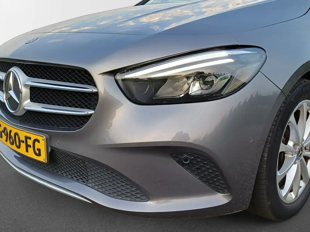 Mercedes-Benz B-Klasse 180 Edition Premium Plus uit 2019, foto 10