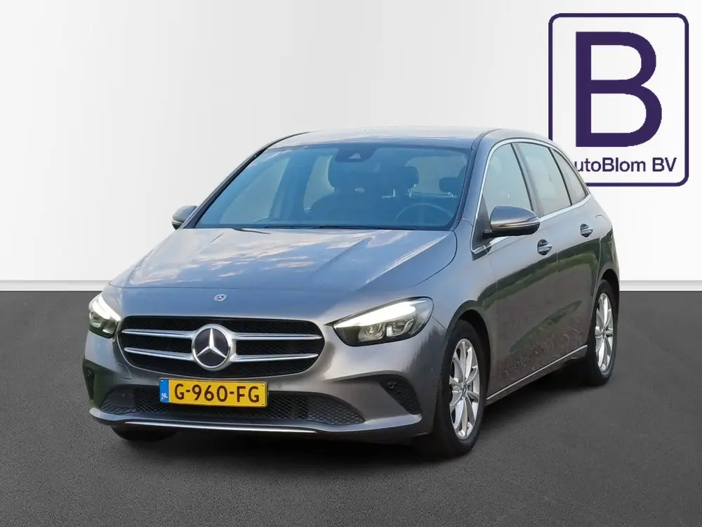 Mercedes-Benz B-Klasse 180 Edition Premium Plus uit 2019, foto 3