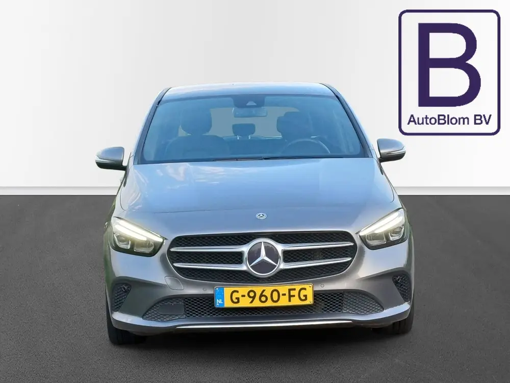 Mercedes-Benz B-Klasse 180 Edition Premium Plus uit 2019, foto 4