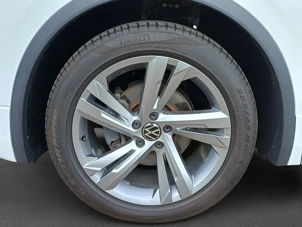 Volkswagen Tiguan 1.5 TSI R-Line Business+ /Prachtige auto!/ uit 2023, foto 11