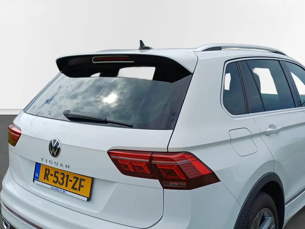 Volkswagen Tiguan 1.5 TSI R-Line Business+ /Prachtige auto!/ uit 2023, foto 14