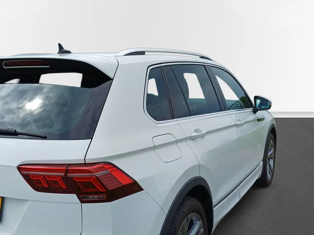 Volkswagen Tiguan 1.5 TSI R-Line Business+ /Prachtige auto!/ uit 2023, foto 15
