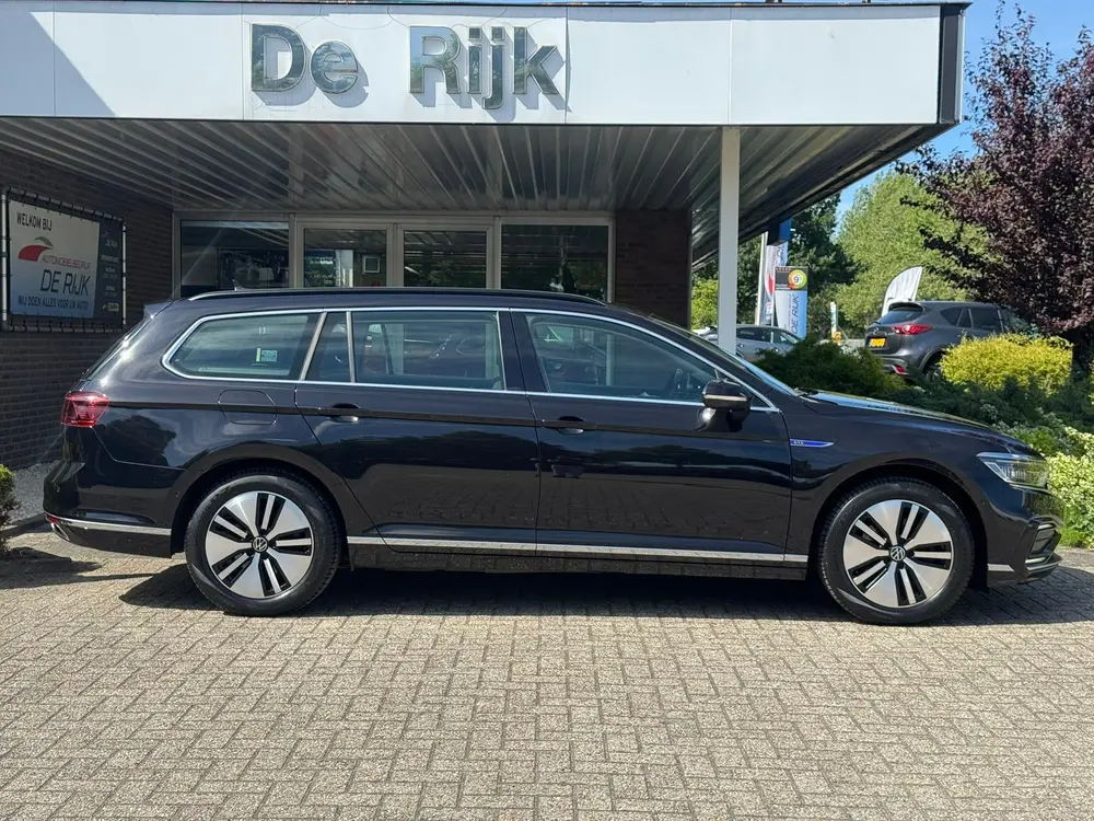 Volkswagen Passat Variant 1.4 TSI PHEV GTE Business | Pano uit 2021, foto 10