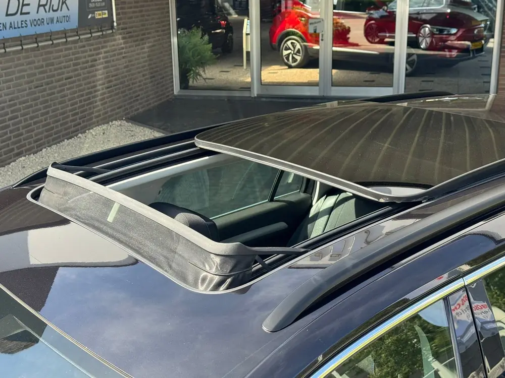 Volkswagen Passat Variant 1.4 TSI PHEV GTE Business | Pano uit 2021, foto 2