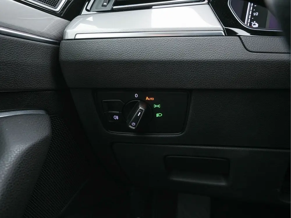 Volkswagen Passat 1.4 TSI GTE Business (Plug-In) (INCL-BTW) uit 2021, foto 19