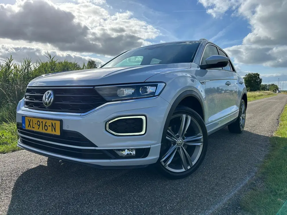 Volkswagen T-Roc 1.5 TSI Sport | R-Line | LED | Adaptieve Cr uit 2019, foto 16