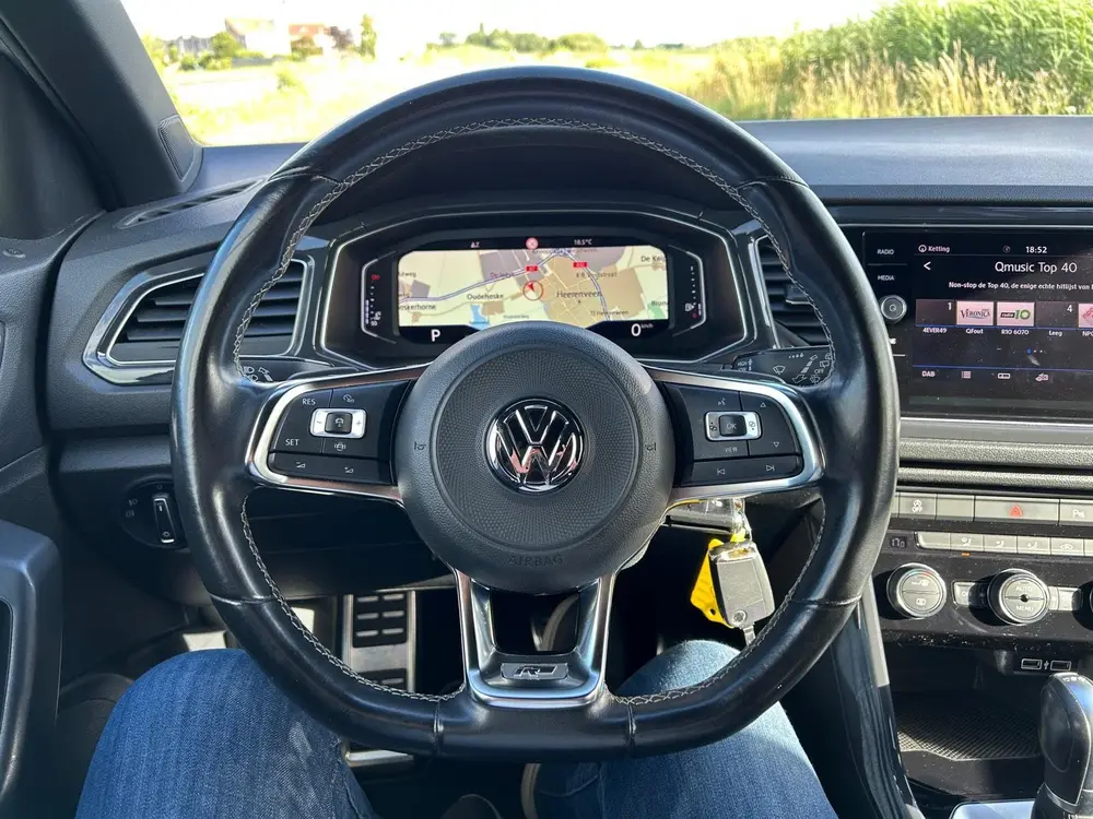 Volkswagen T-Roc 1.5 TSI Sport | R-Line | LED | Adaptieve Cr uit 2019, foto 4