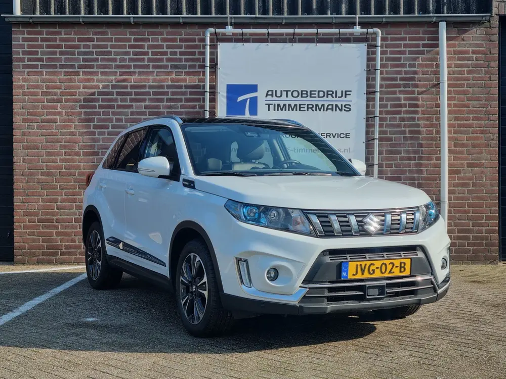 Suzuki Vitara 1.4 Boosterjet Stijl Automaat Panoramadak uit 2019, foto 2