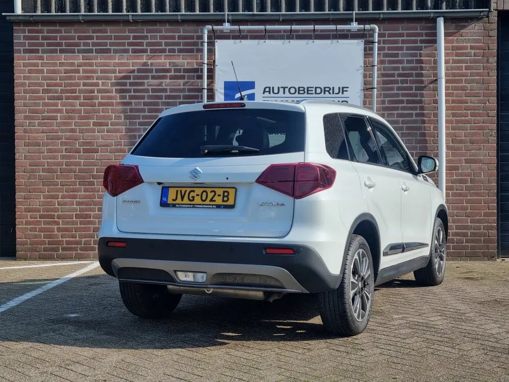 Suzuki Vitara 1.4 Boosterjet Stijl Automaat Panoramadak uit 2019, foto 4