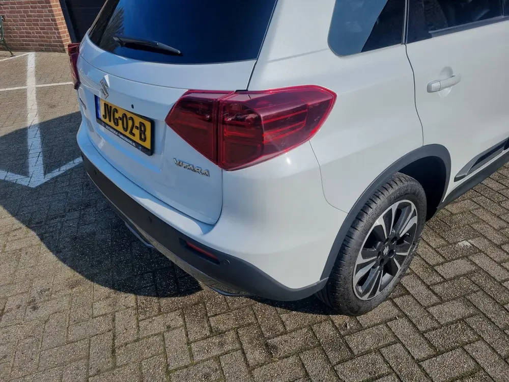 Suzuki Vitara 1.4 Boosterjet Stijl Automaat Panoramadak uit 2019, foto 7